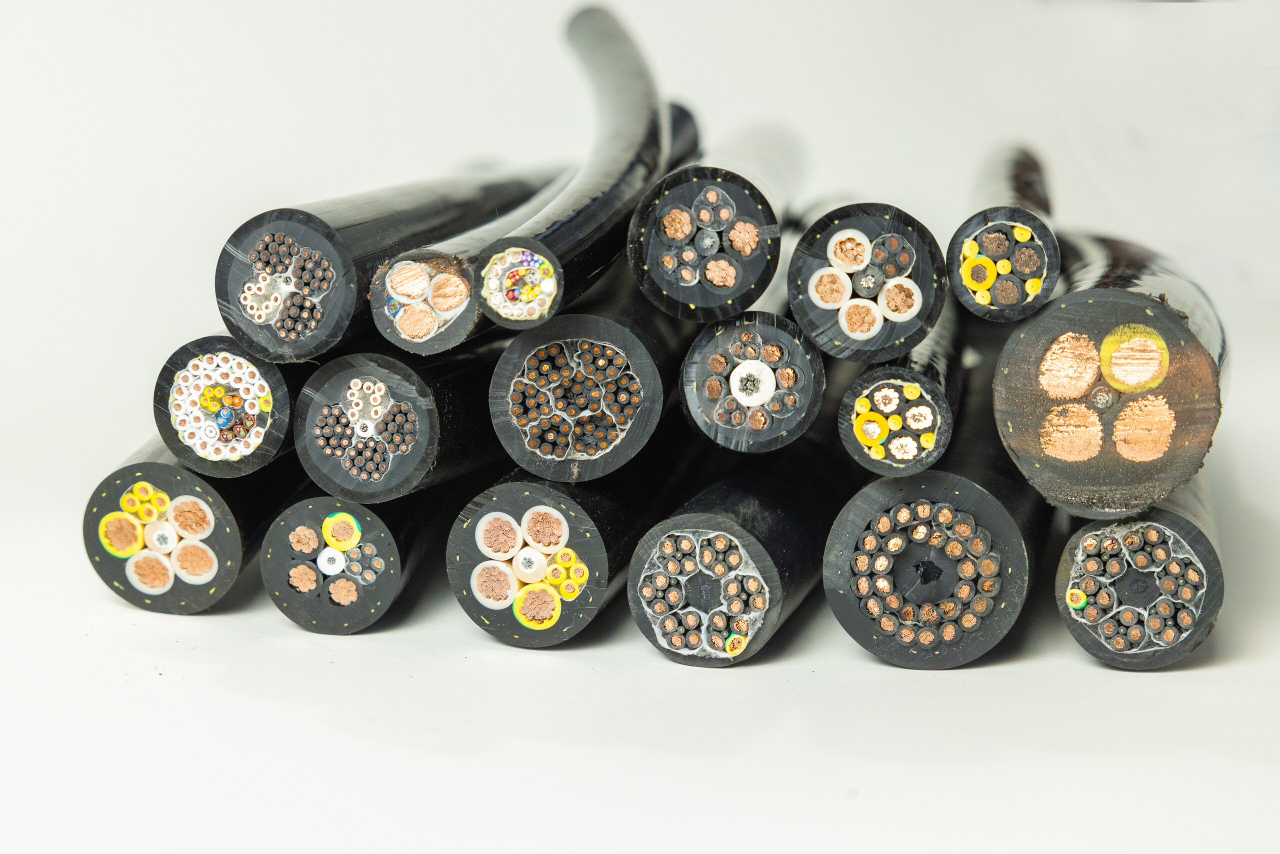 What Is a Marine Grab Cable? A Complete Guide for Port and Marine Crane Applications